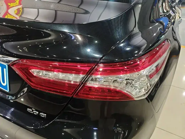Toyota Camry — Фото автомобиля 7
