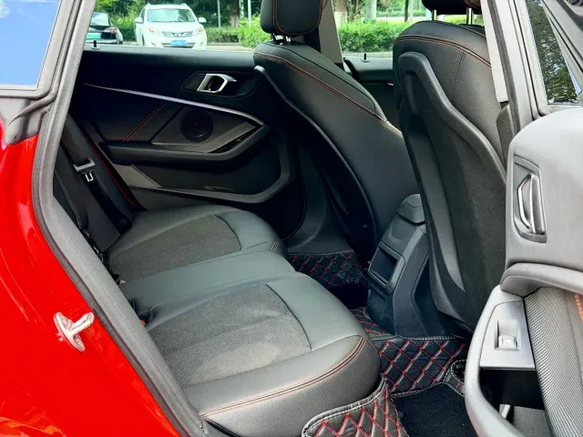 BMW 2 Series — Фото автомобиля 17