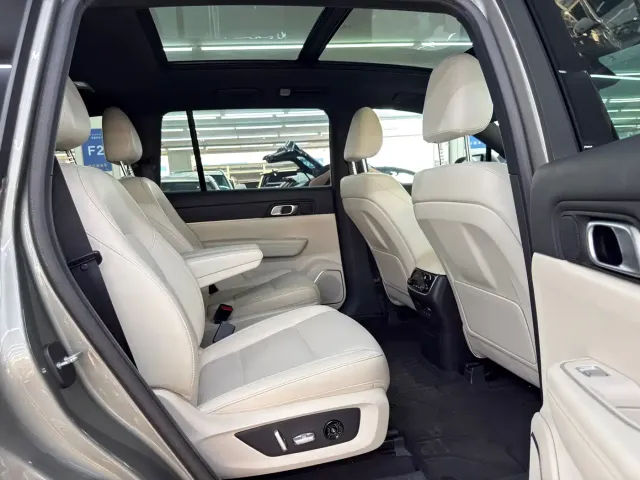 Li Auto ONE — Фото автомобиля 8