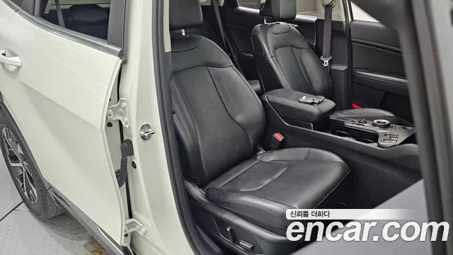 Kia Sportage — Фото автомобиля 11