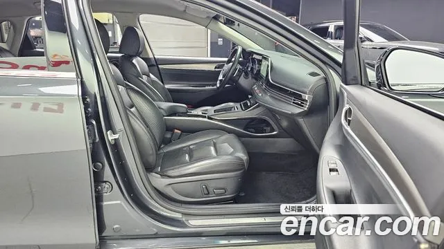 Hyundai Grandeur Новый Grandeur IG — Фото автомобиля 11