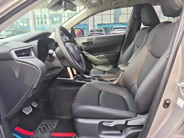 Toyota Corolla Cross — Фото автомобиля 7