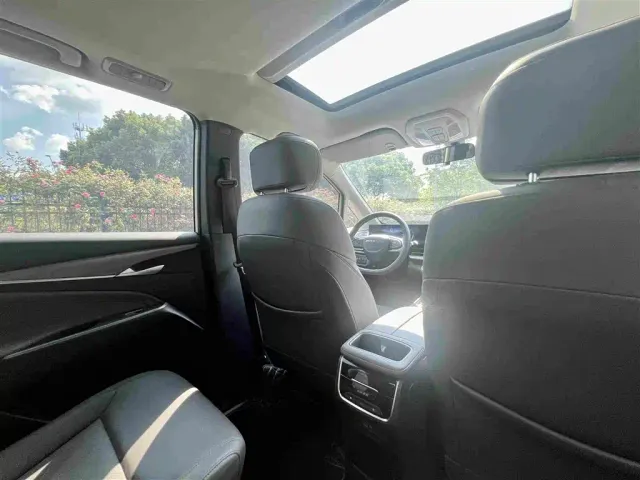 Maxus G50 — Фото автомобиля 17