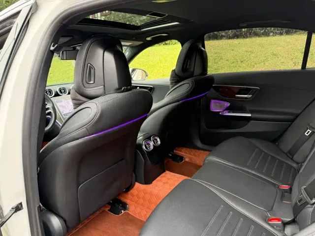Mercedes-Benz C-Class — Фото автомобиля 11