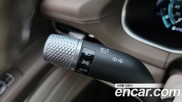 Genesis GV80 — Фото автомобиля 30