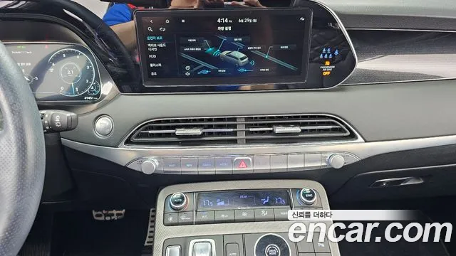 Hyundai Palisade Palisade Дизель 2.2 2WD — Фото автомобиля 13