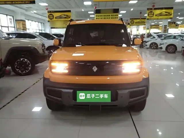 Baojun Yep — Фото автомобиля 2