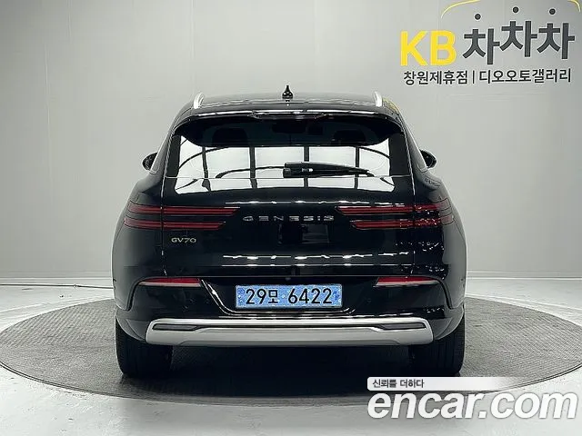 Genesis GV70 Electrified GV70 — Фото автомобиля 4