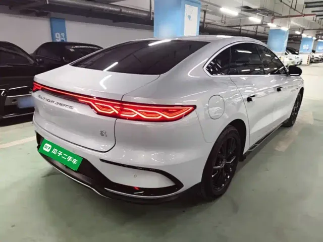 BYD Han — Фото автомобиля 6