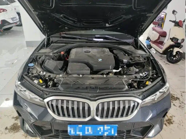 BMW BMW 3 Series 2024 320Li M Sport Package — Фото автомобиля 5