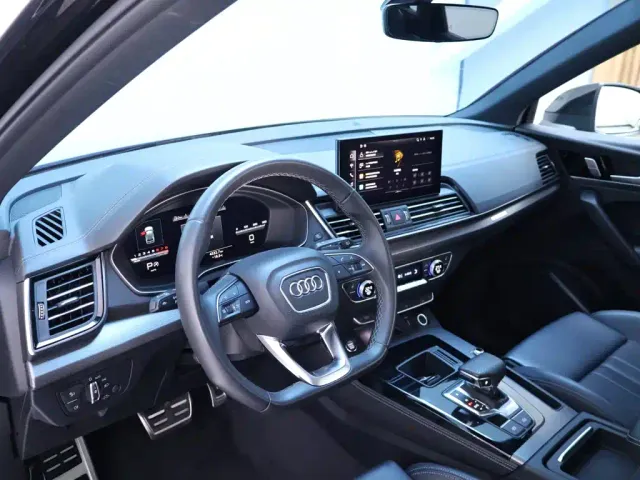 Audi Q5L — Фото автомобиля 11
