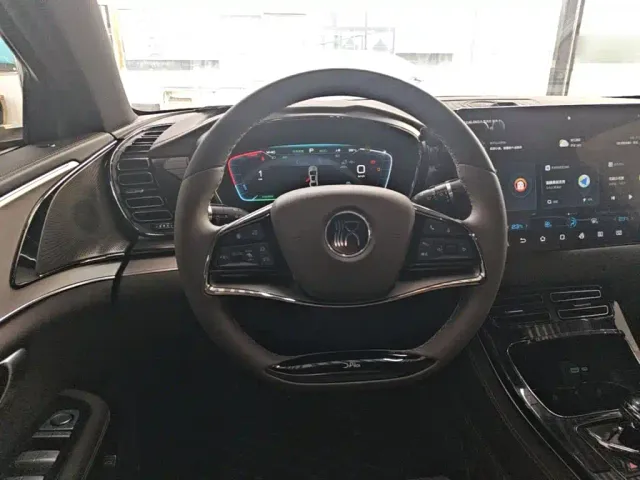 BYD Han — Фото автомобиля 10