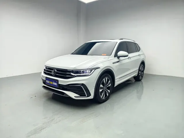 Фотография автомобиля — Volkswagen Tiguan L
