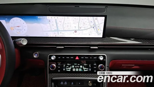 Genesis GV80 — Фото автомобиля 13