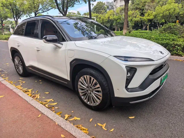 Nio ES6 — Фото автомобиля 3