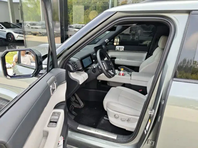 BYD FangChengBao Titanium 7 — Фото автомобиля 15