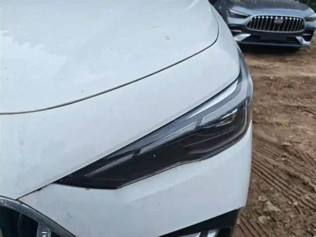 Geely Galaxy Stellar 6 — Фото автомобиля 23