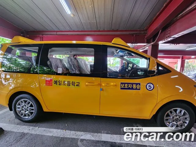 Hyundai Staria Staria (New) — Фото автомобиля 3