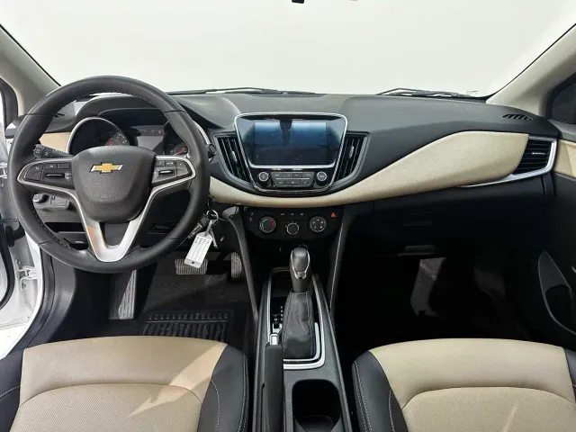 Chevrolet Monza — Фото автомобиля 14