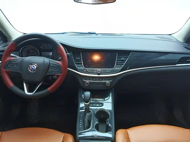 Buick Verano — Фото автомобиля 12