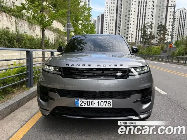 Land Rover Range Rover Sport — Фото автомобиля 3