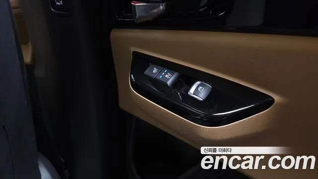 Kia Canival Carnival 4 поколение Бензин 7 мест Signature — Фото автомобиля 19