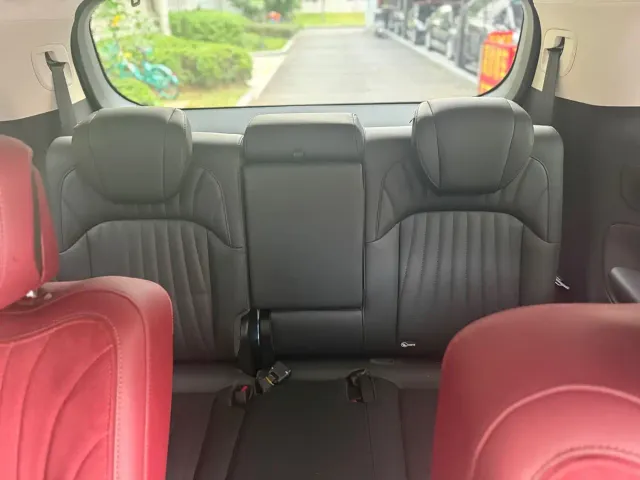 GAC Trumpchi E9 — Фото автомобиля 15