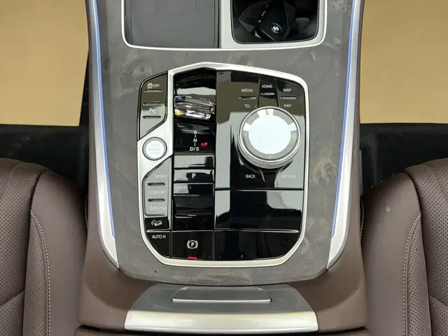 BMW X5 — Фото автомобиля 24