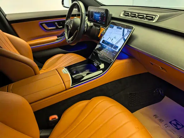 Mercedes-Benz S-Class — Фото автомобиля 3