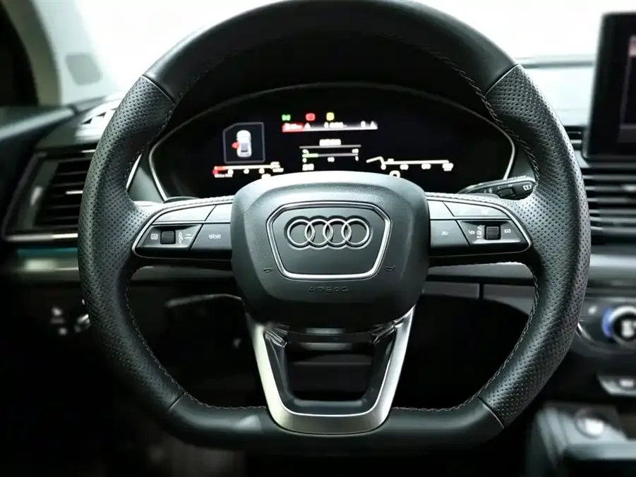 Audi Audi Q5L 2023 45T Luxury Dynamic — Фото автомобиля 10