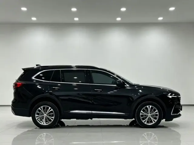Buick Envision Plus — Фото автомобиля 8