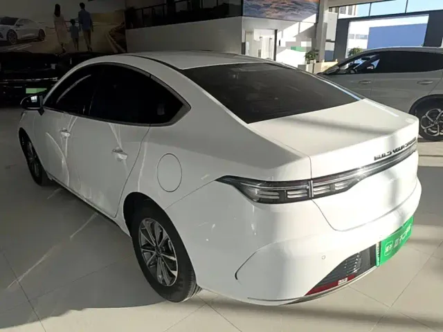 BYD Destroyer 05 — Фото автомобиля 4