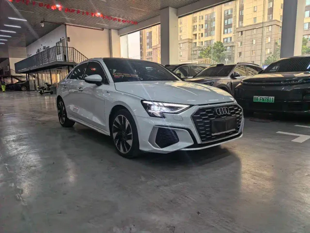 Audi A3 — Фото автомобиля 3