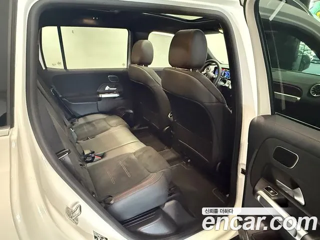 Mercedes-Benz EQB — Фото автомобиля 16