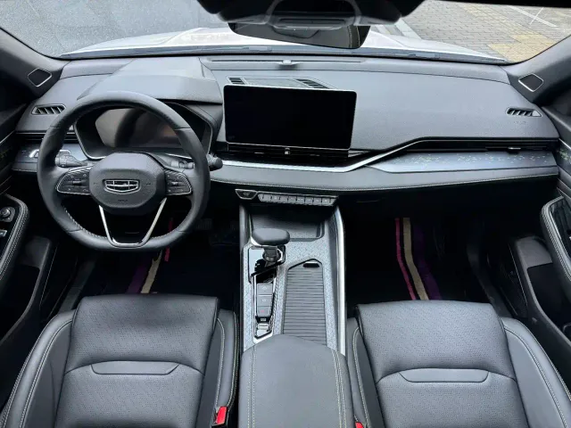 Geely Xingrui — Фото автомобиля 10