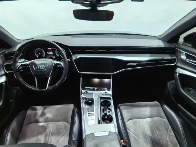Audi A6L — Фото автомобиля 5