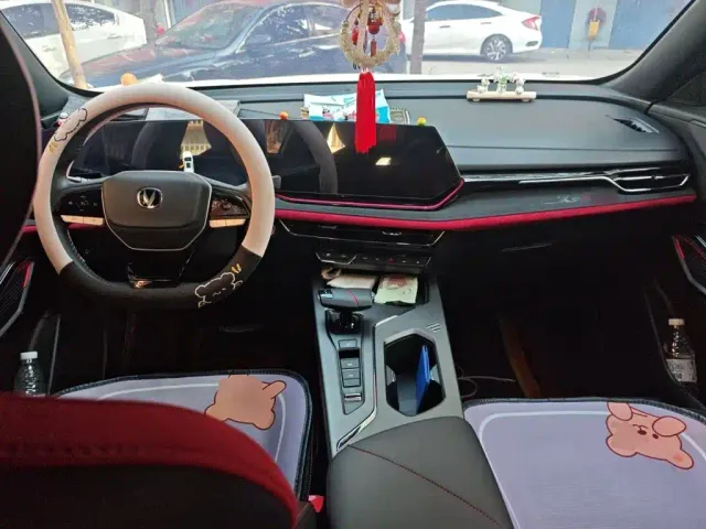 Changan X5 Plus — Фото автомобиля 5
