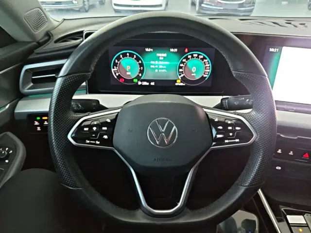 Volkswagen Lamando — Фото автомобиля 10