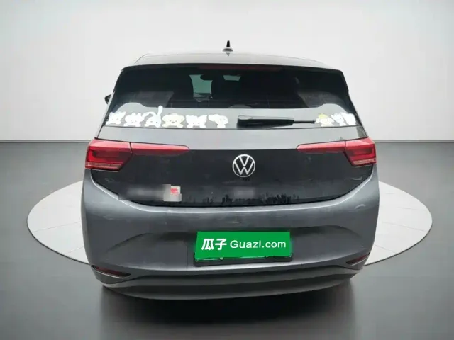 Volkswagen ID.3 — Фото автомобиля 5