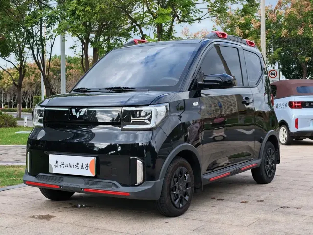 Фотография автомобиля — Wuling Hongguang Mini EV