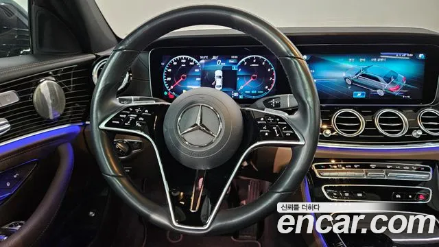 Mercedes-Benz E-Class — Фото автомобиля 19