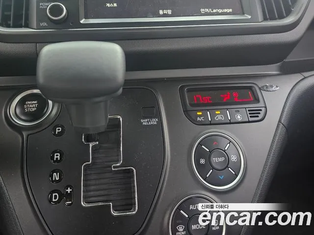 Kia RAY Новый Kia Ray Фургон — Фото автомобиля 8