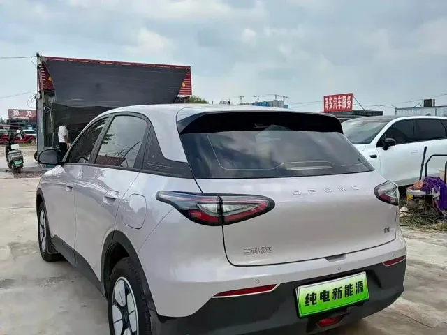 Geely Starry Wish — Фото автомобиля 7