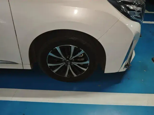 GAC Trumpchi M8 — Фото автомобиля 6