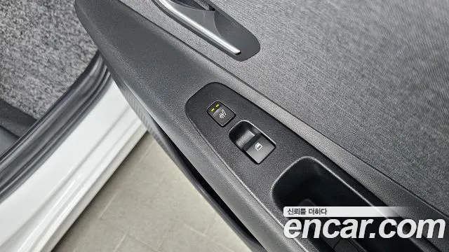 Hyundai AVANTE Avante (CN7) — Фото автомобиля 20
