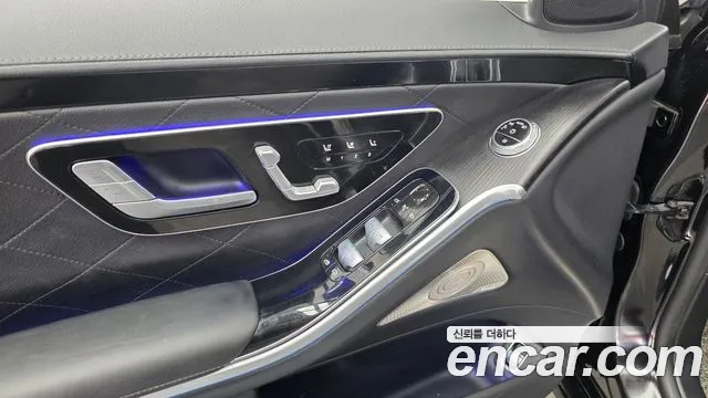 Mercedes-Benz S-Class — Фото автомобиля 26