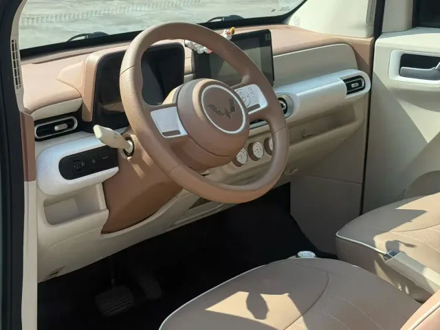 Wuling Hongguang Mini EV — Фото автомобиля 7