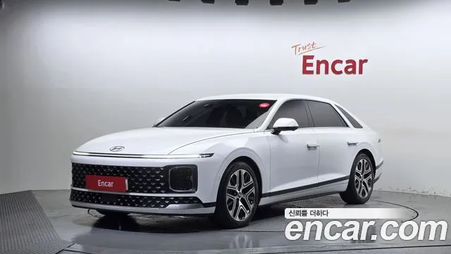 Hyundai Grandeur Grandeur (GN7) 2.5 Бензин 2WD — Фото автомобиля 7