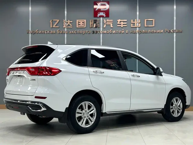 Haval M6 — Фото автомобиля 6