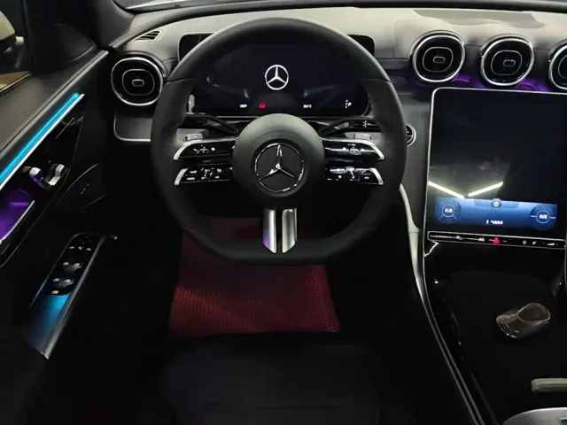 Mercedes-Benz C-Class — Фото автомобиля 10